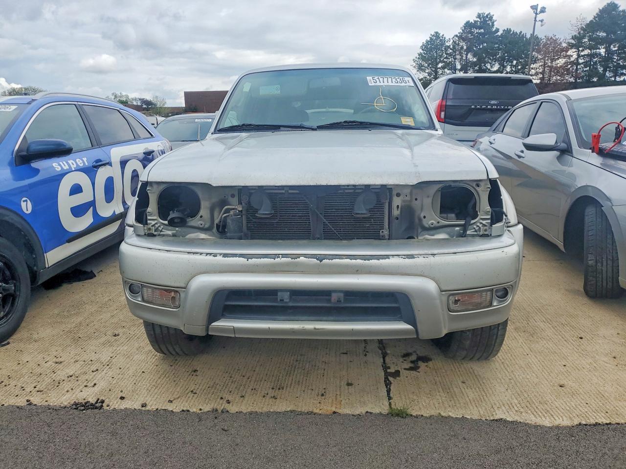 2002 Toyota 4Runner Limited - Фото 5