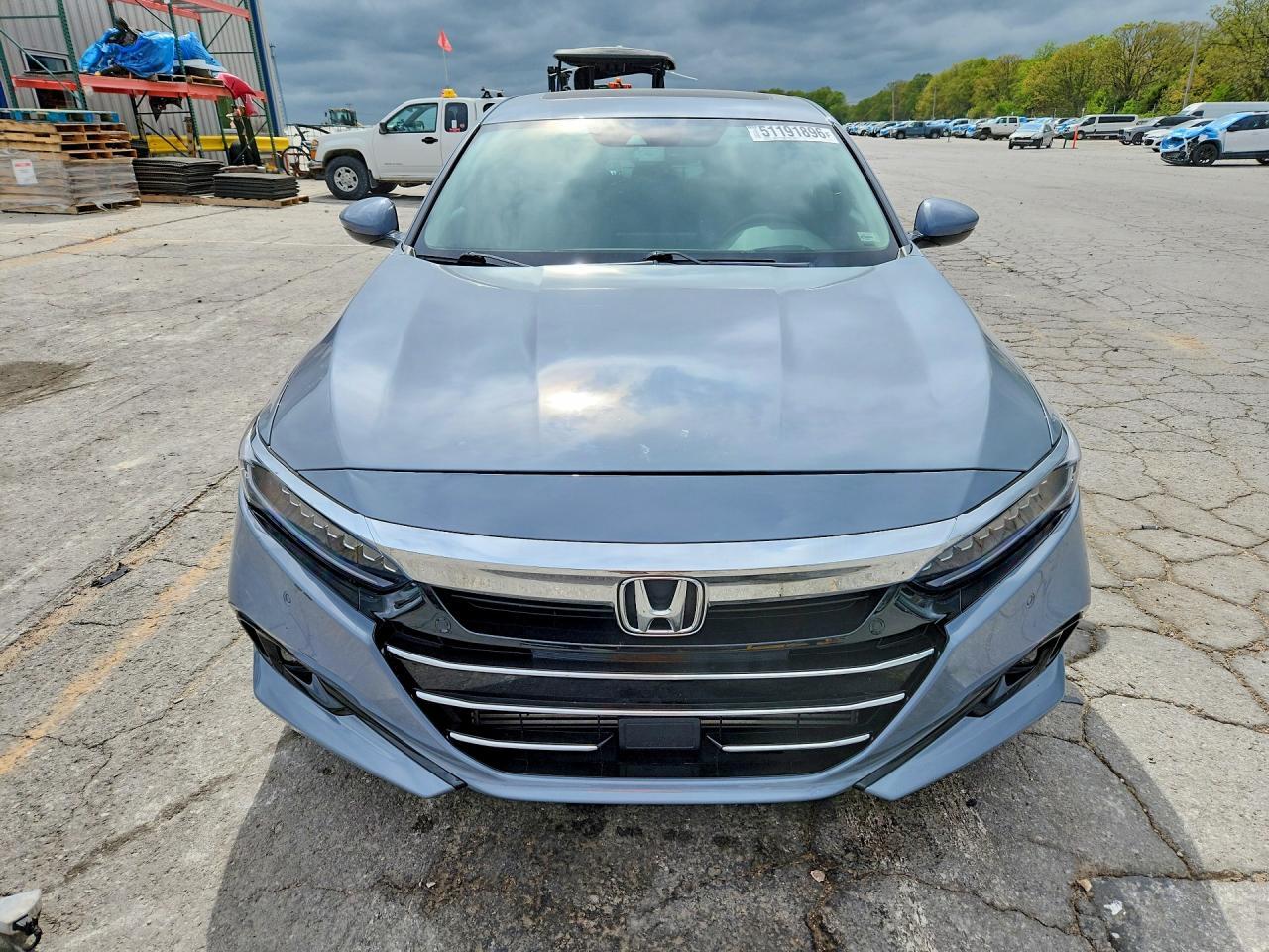 2021 Honda Accord Touring - Фото 5