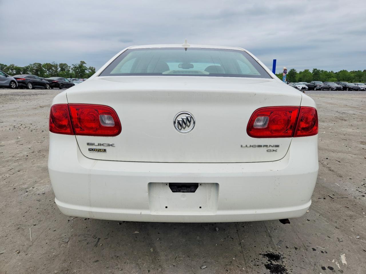 2009 Buick Lucerne Cx - Image 6