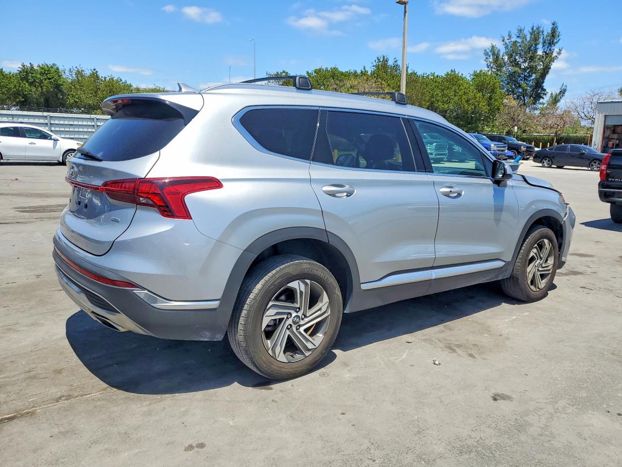 2022 Hyundai Santa Fe Sel - Фото 3