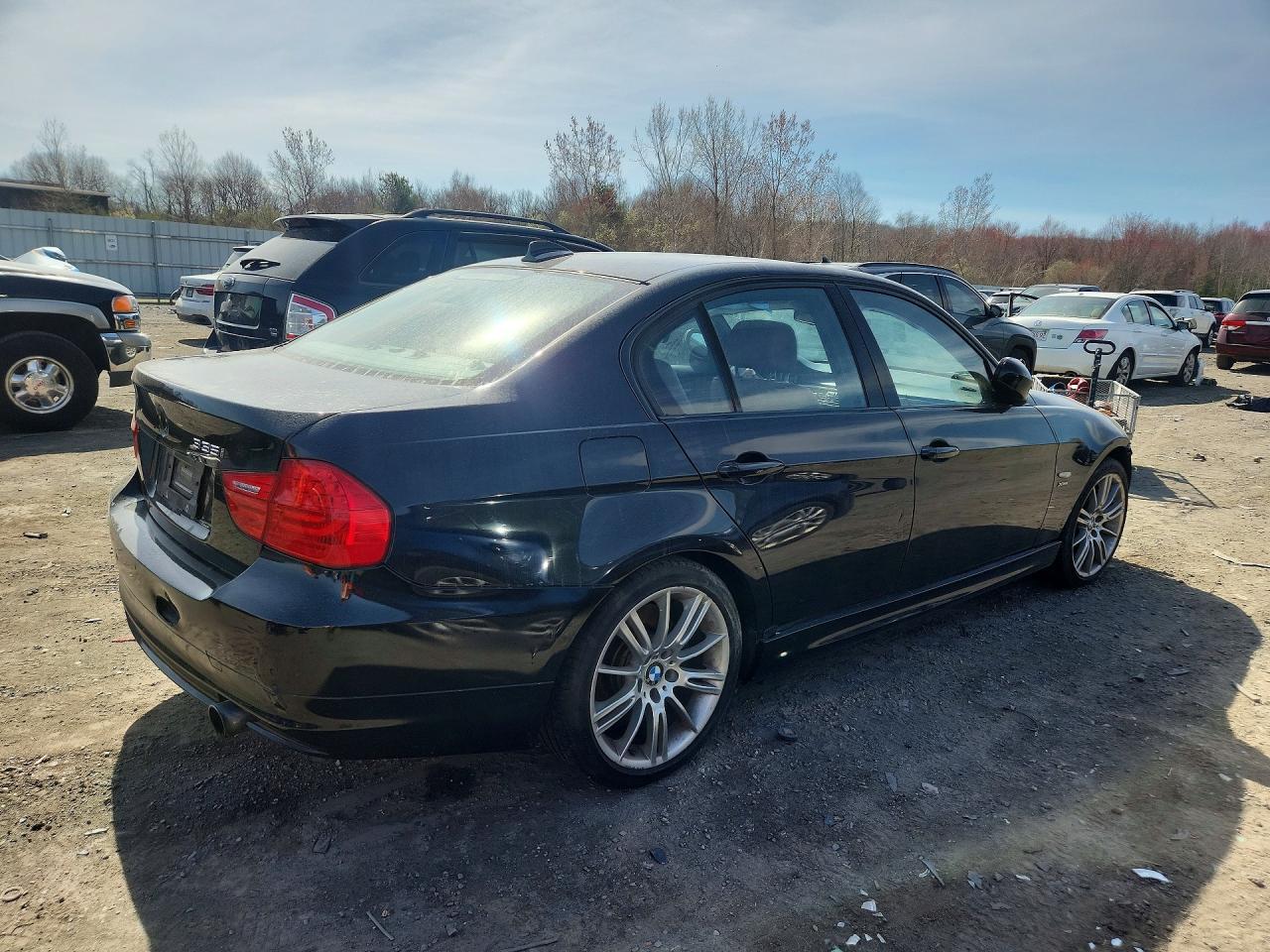 2011 BMW 335 Xi - Фото 3