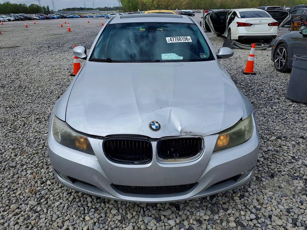 2009 BMW 328 I - Image 5