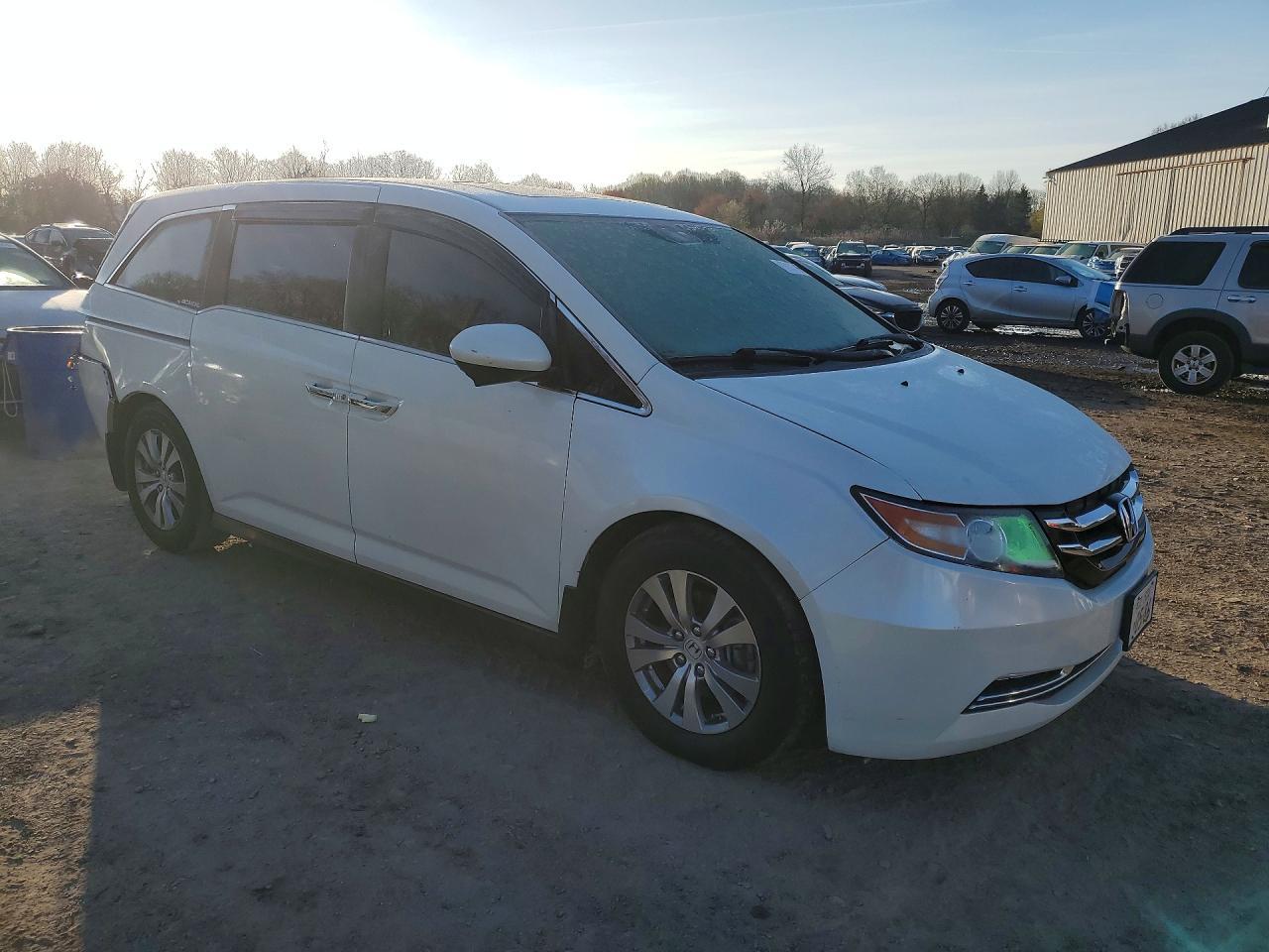 2014 Honda Odyssey Exl - Image 4