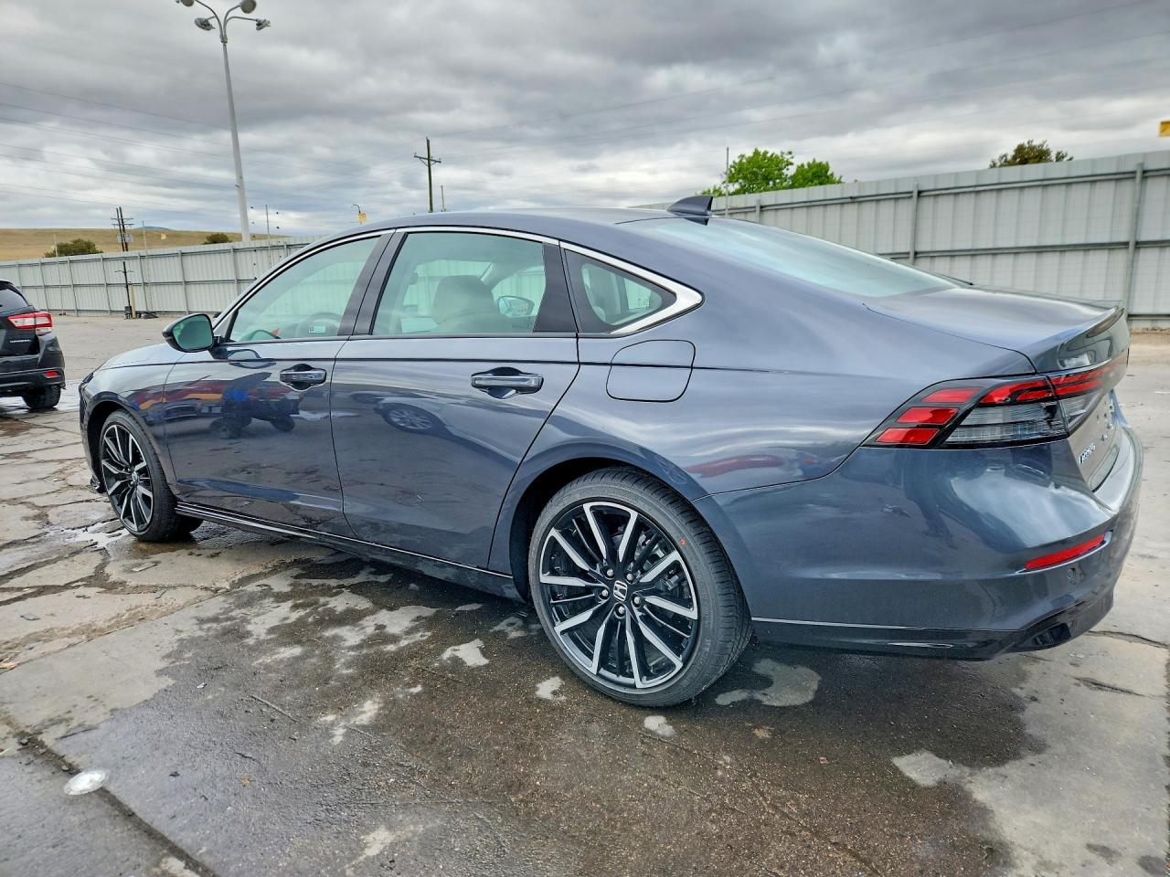 2025 Honda Accord Touring Hybrid - Фото 2