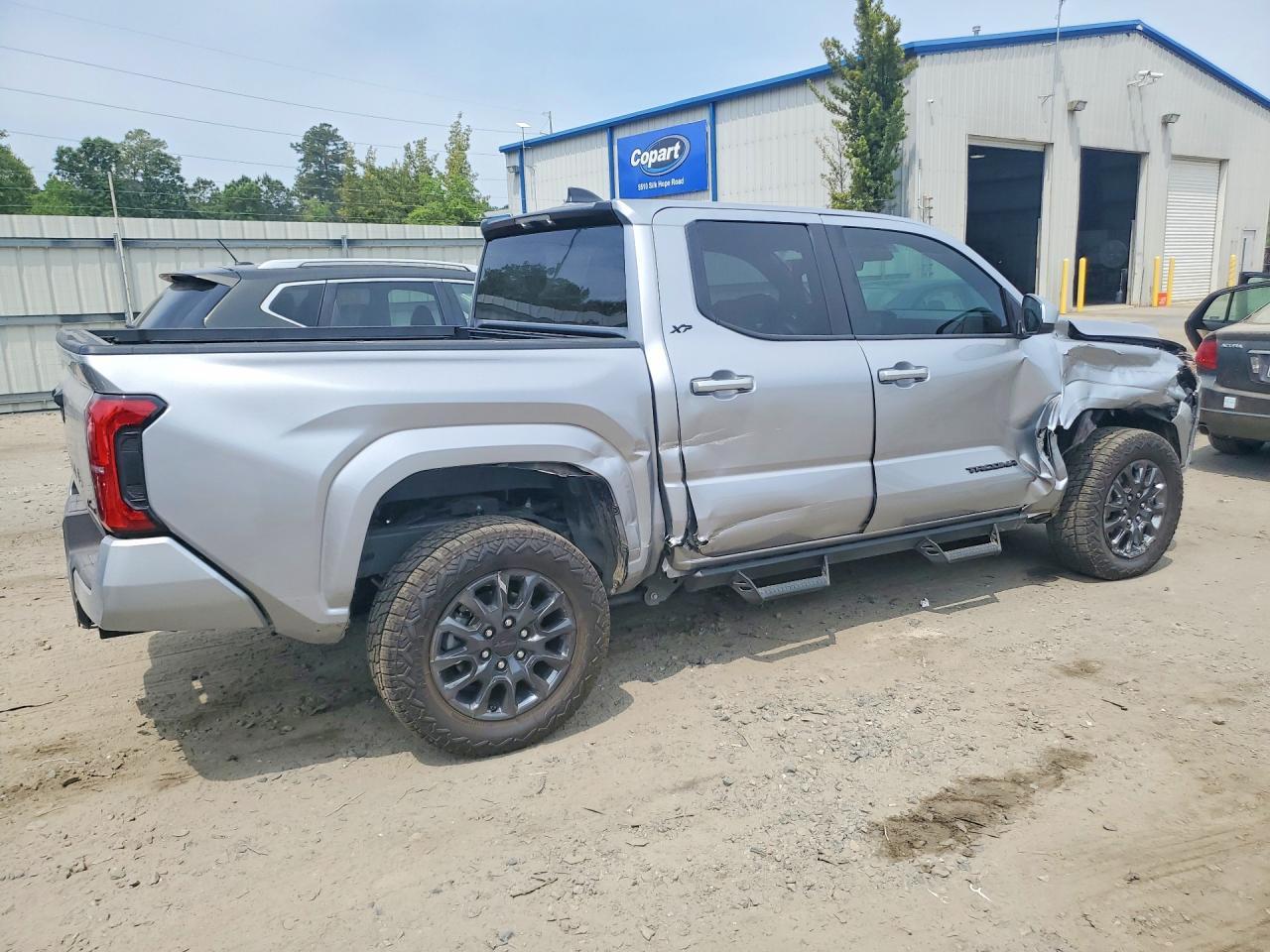 2025 Toyota Tacoma Sr5 - Фото 3