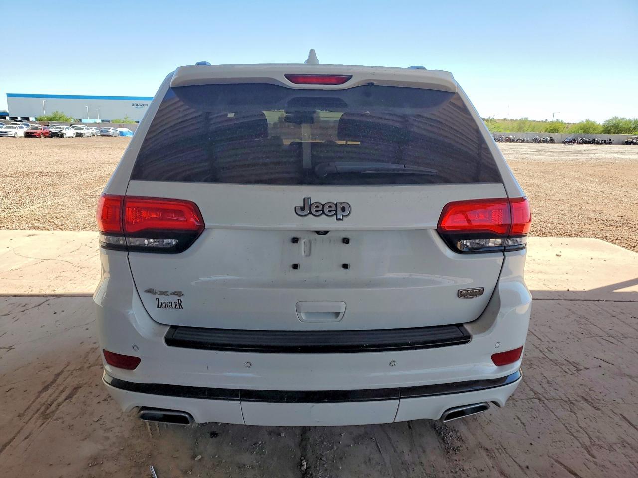 2015 Jeep Grand Cherokee Summit - Image 6