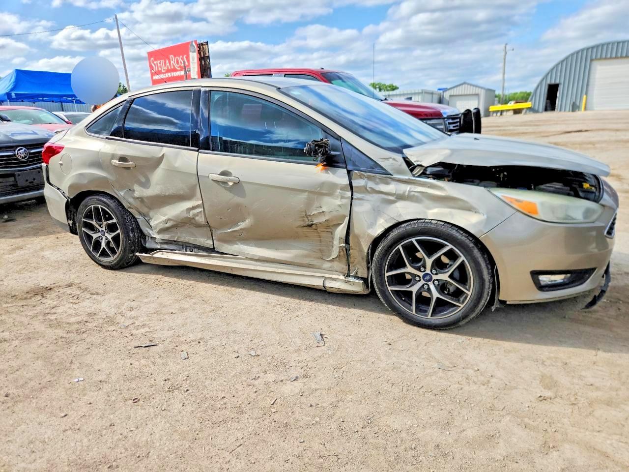 2015 Ford Focus Se - Фото 4