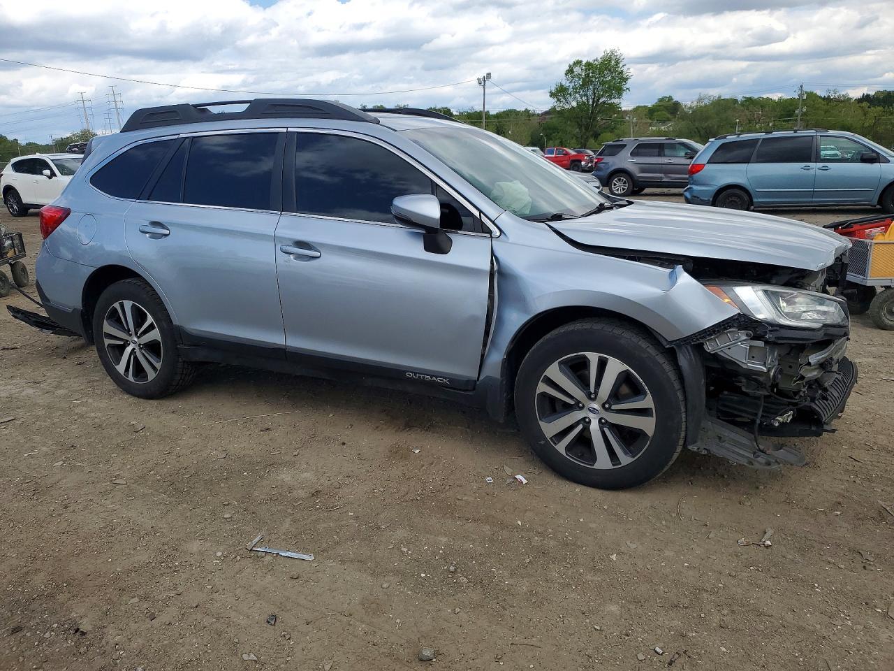 2019 Subaru Outback 3.6R Limited - Image 4