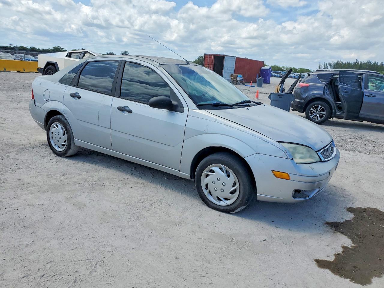 2007 Ford Focus Zx4 - Фото 4