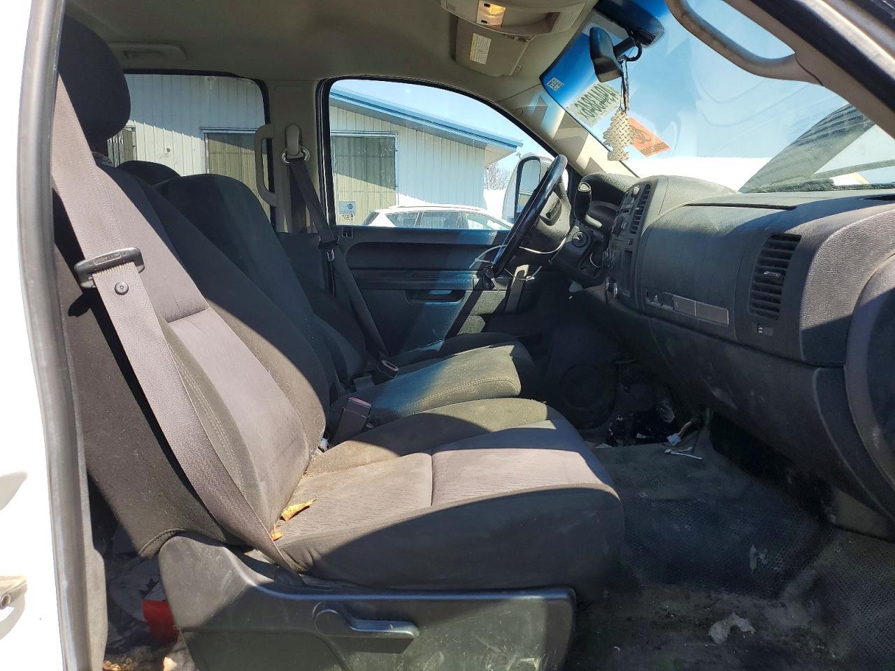 2011 Chevrolet Silverado K3500 Lt - Фото 7