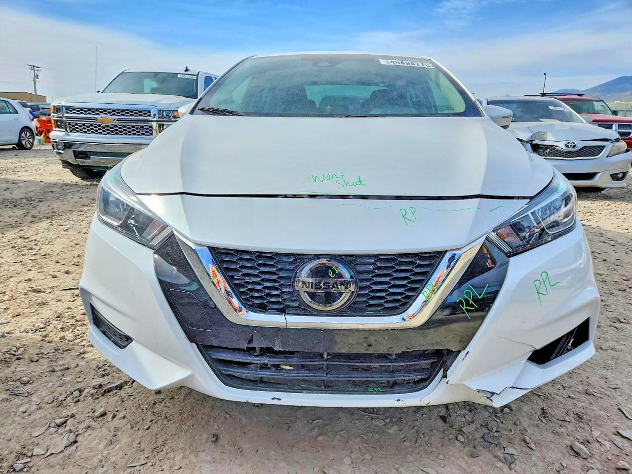 2020 Nissan Versa Sv - Image 5