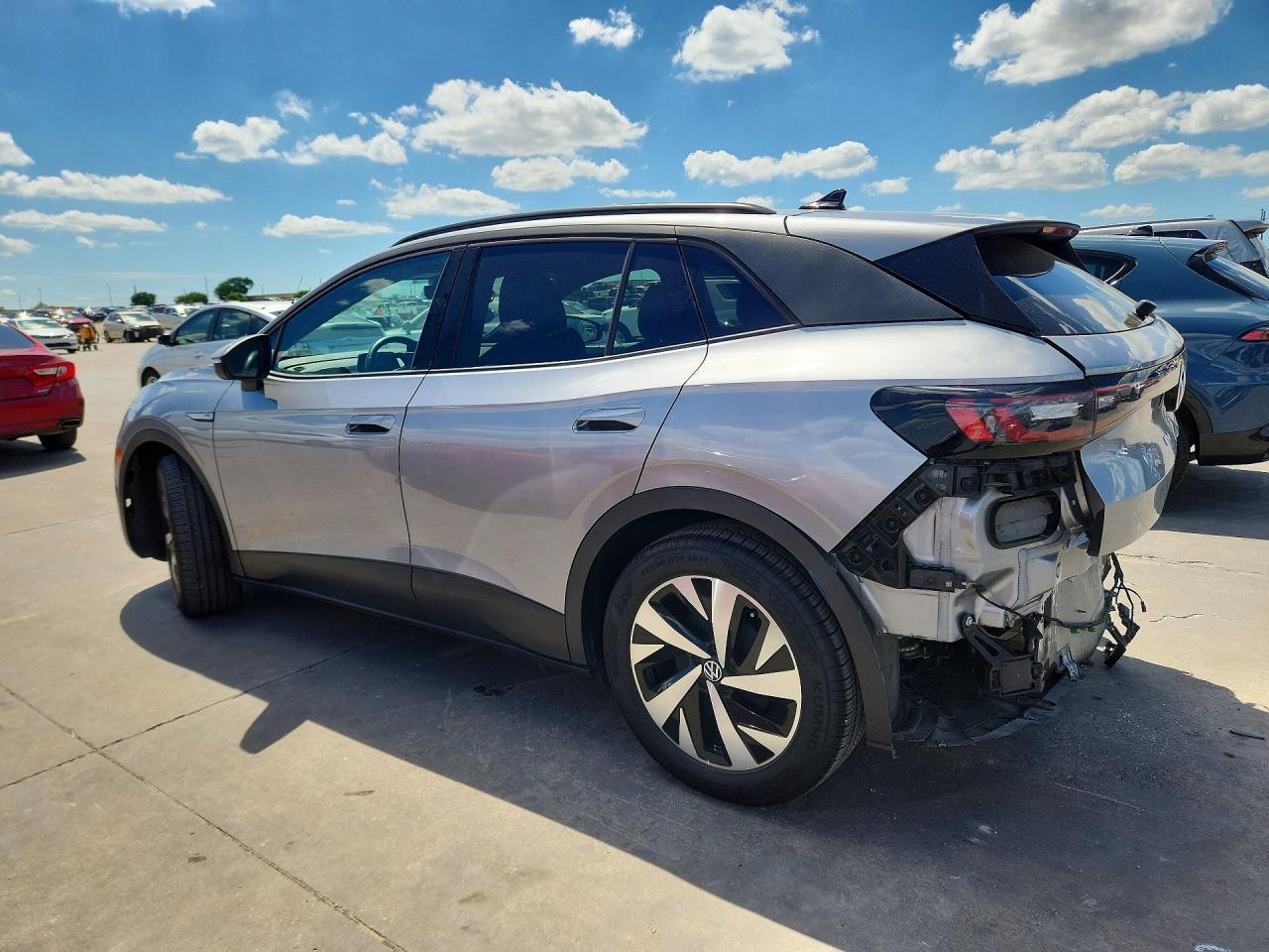 2023 Volkswagen Id.4 Pro - Фото 2