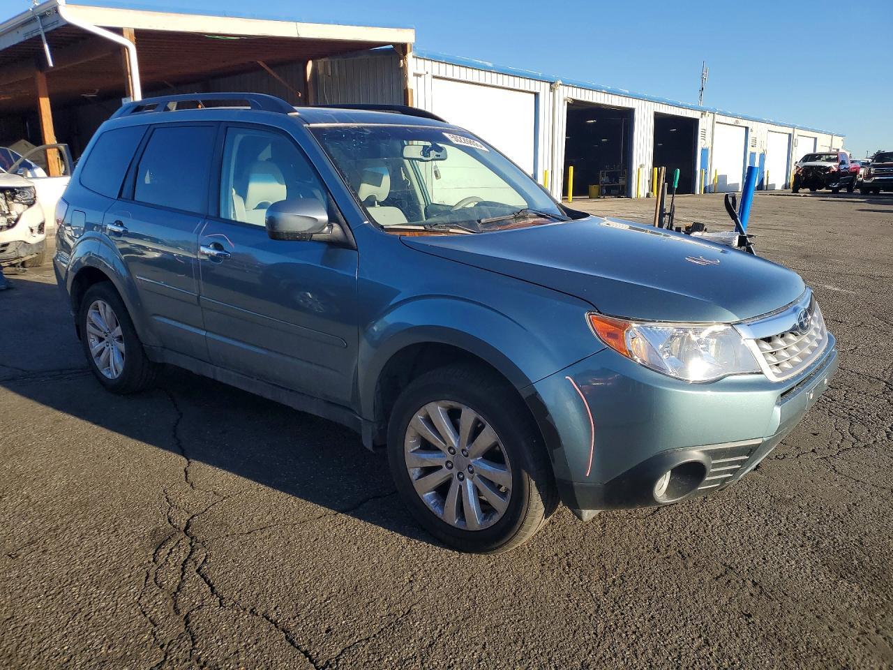 2012 Subaru Forester 2.5X Premium - Фото 4