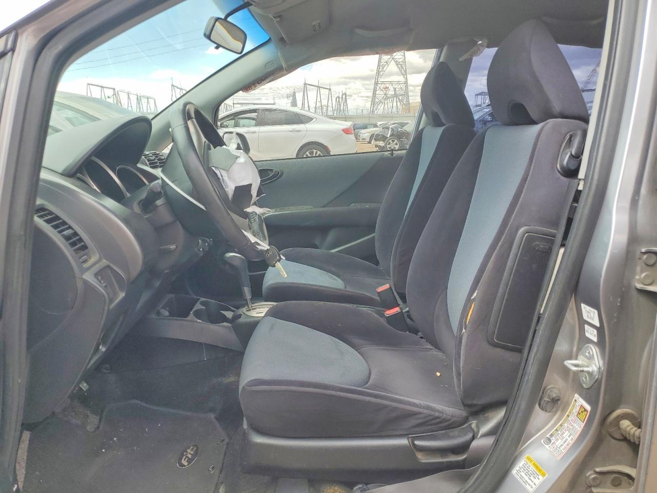2007 Honda Fit S - Image 7
