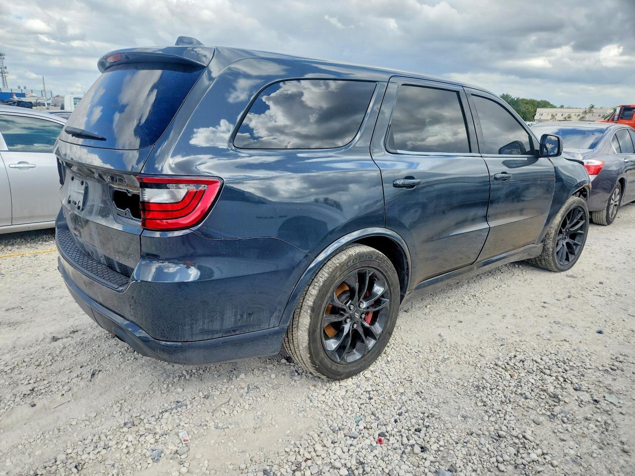2018 Dodge Durango Srt - Image 3