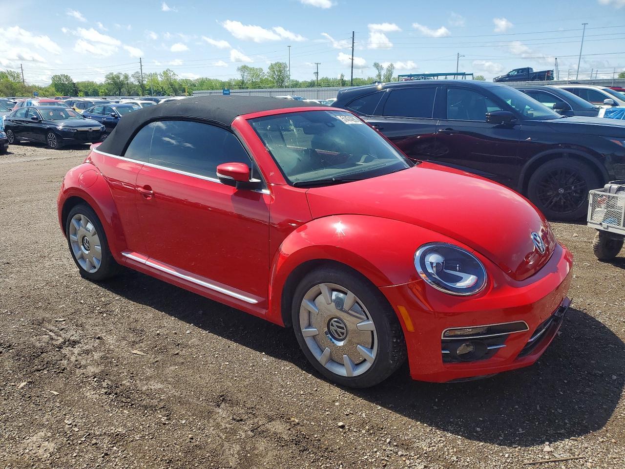 2018 Volkswagen Beetle S - Фото 4