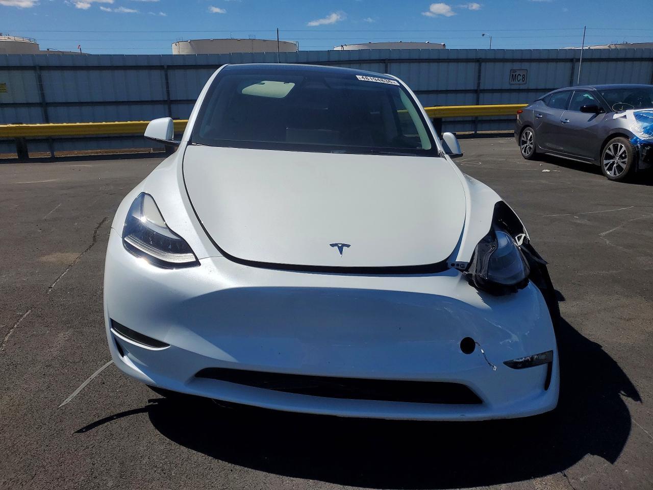 2023 Tesla Model Y - Image 5