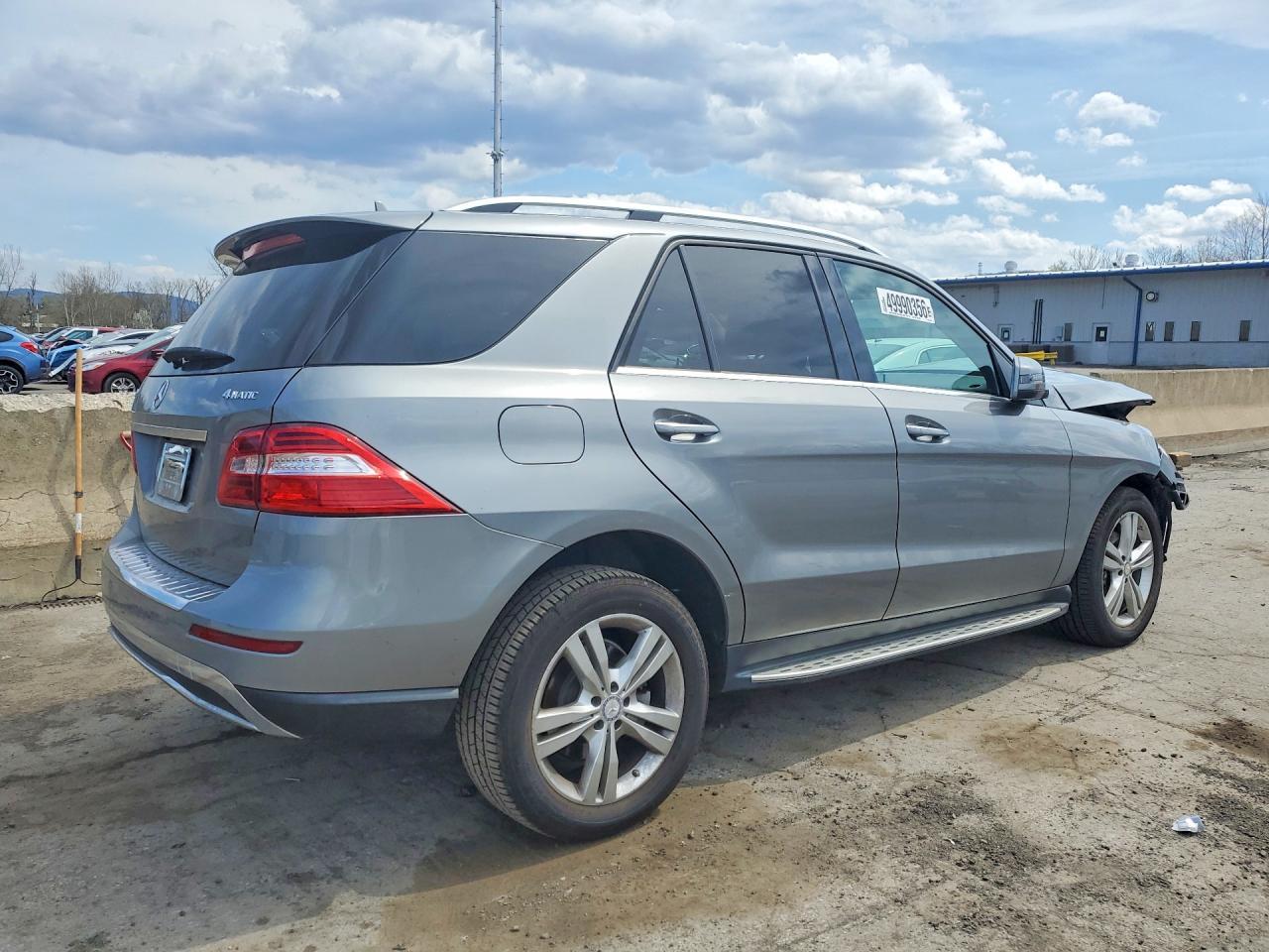 2013 Mercedes-Benz Ml 350 4Matic - Image 3