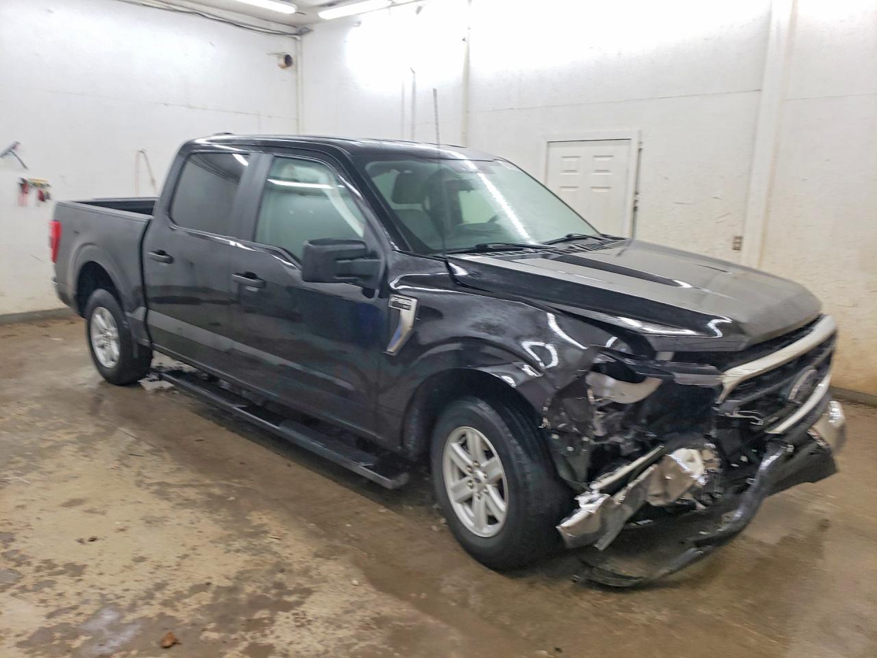 2023 Ford F150 Supercrew - Фото 4
