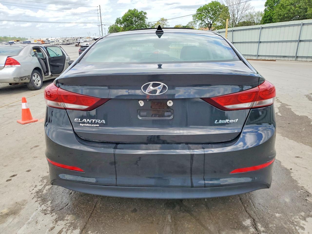 2018 Hyundai Elantra Limited - Фото 6