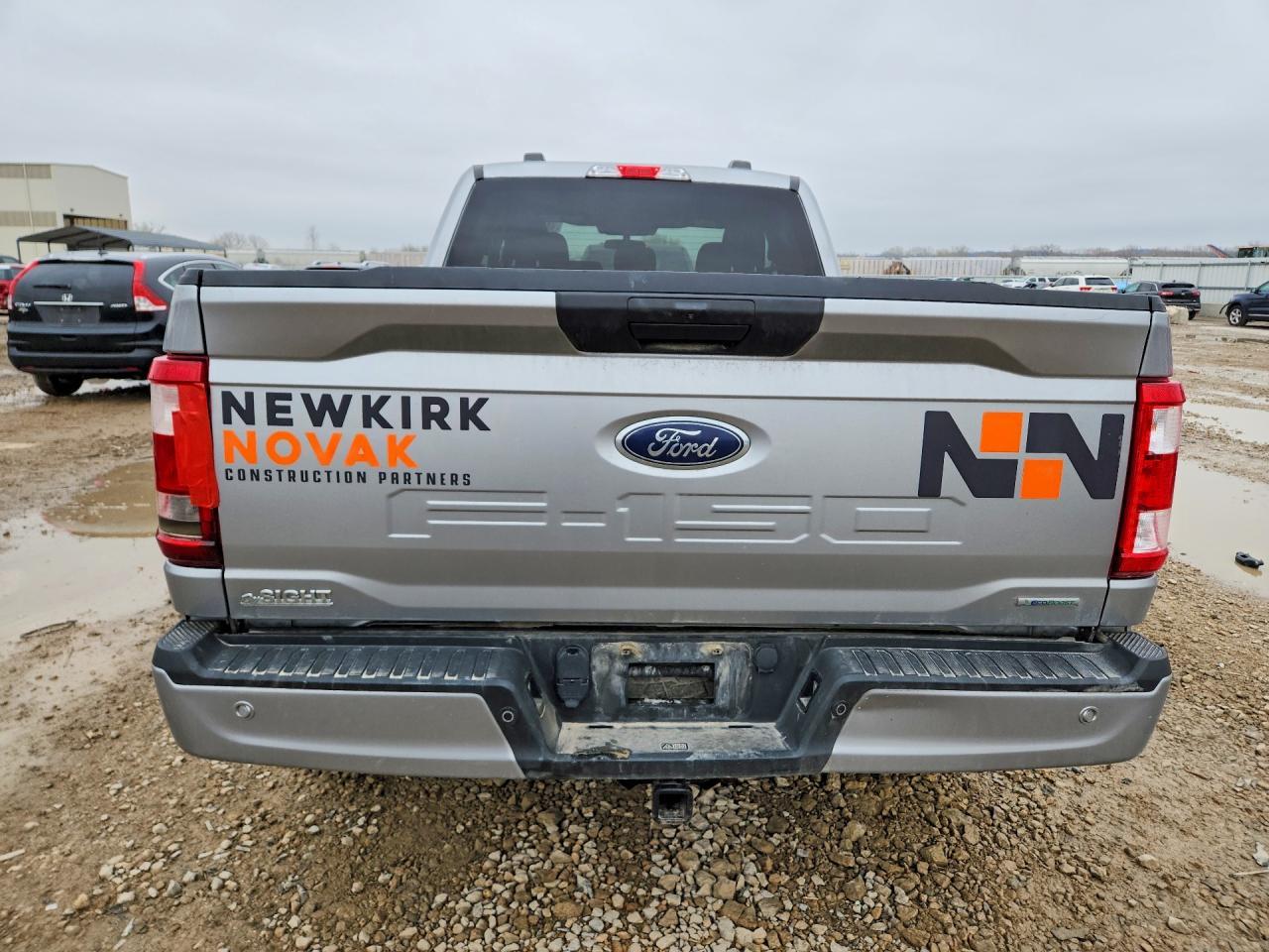 2022 Ford F150 Super Cab - Фото 6