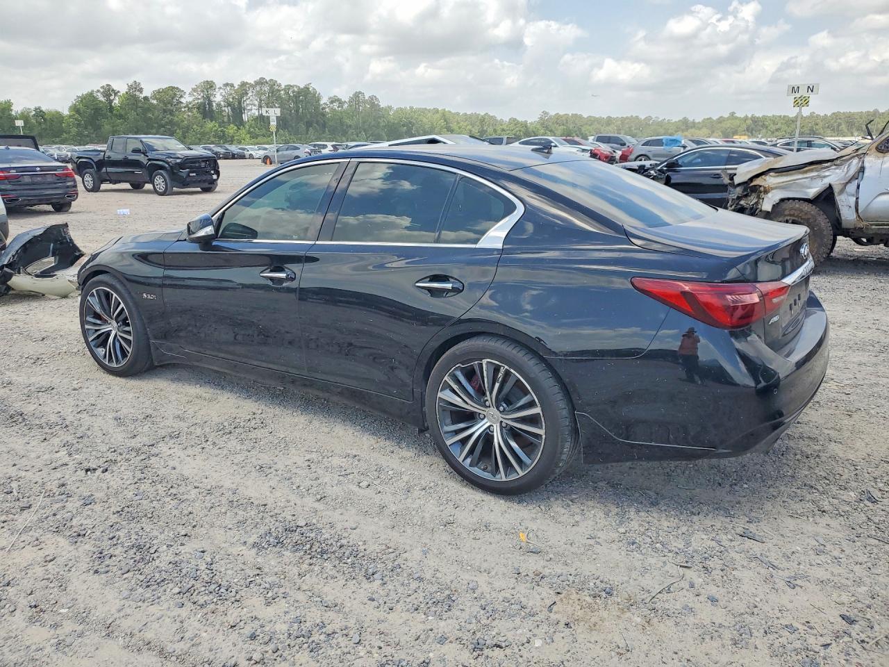 2018 Infiniti Q50 Red Sport 400 - Фото 2