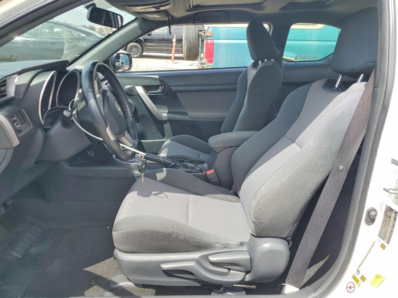 2014 Scion Tc Base - Фото 7
