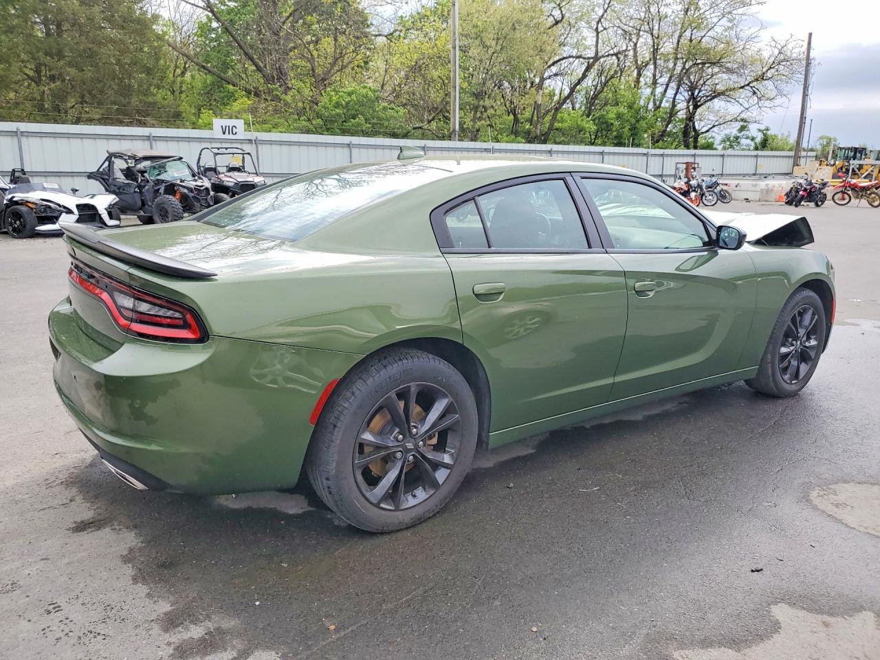 2022 Dodge Charger Sxt - Фото 3