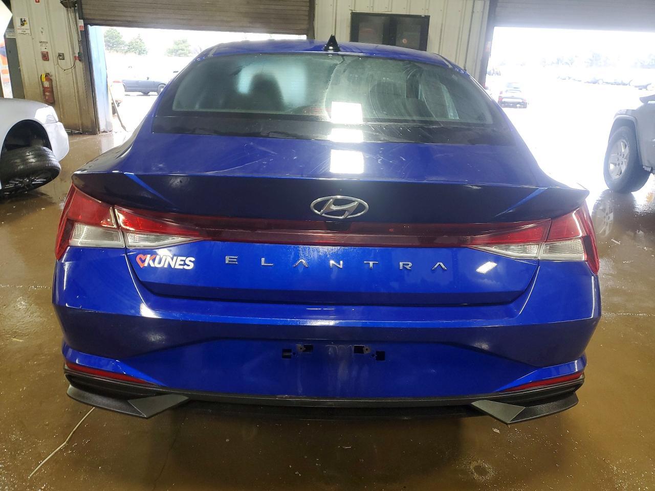 2023 Hyundai Elantra Sel - Image 6
