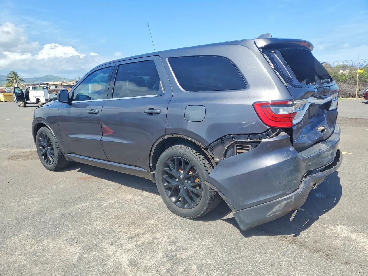 2016 Dodge Durango Sxt - Image 2
