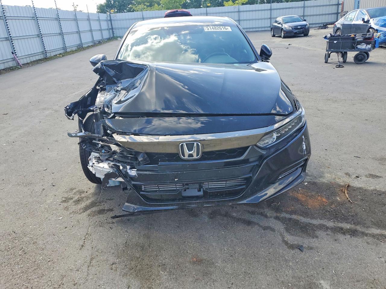 2020 Honda Accord Sport - Image 5