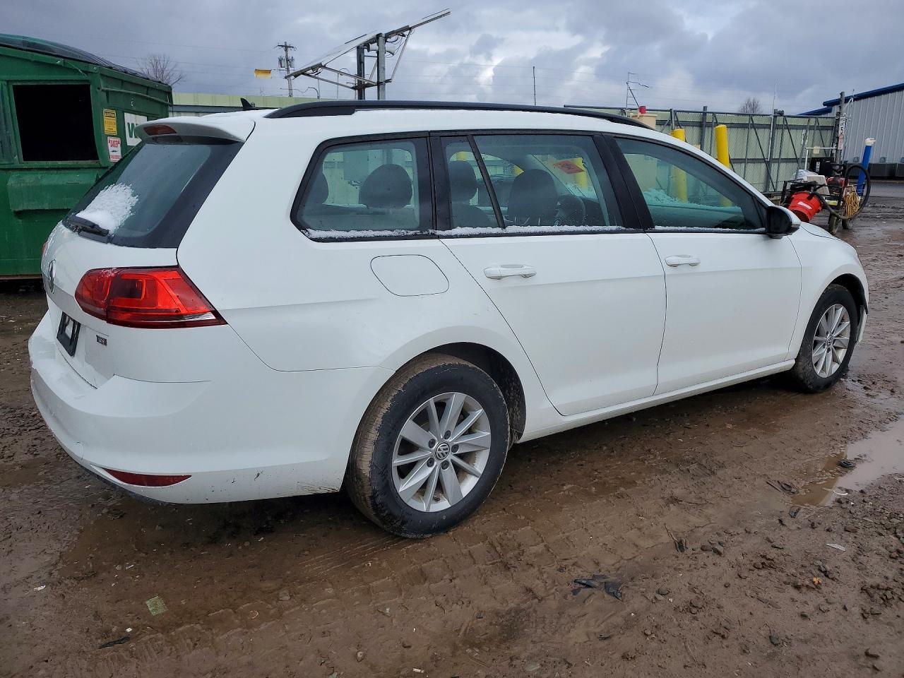 2016 Volkswagen Golf Sportwagen S - Фото 3