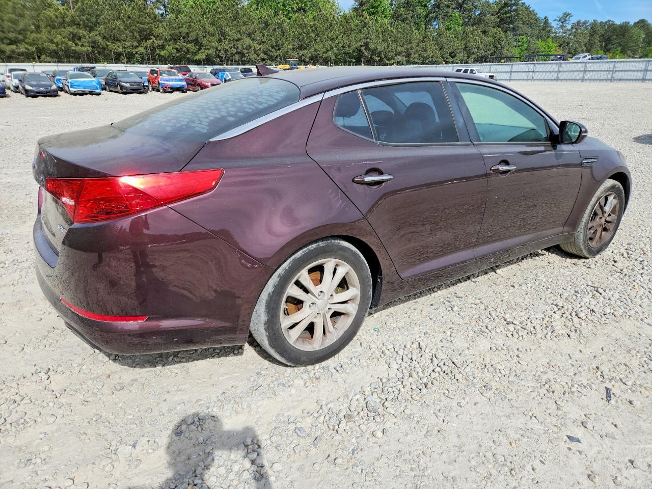 2013 Kia Optima Ex - Image 3