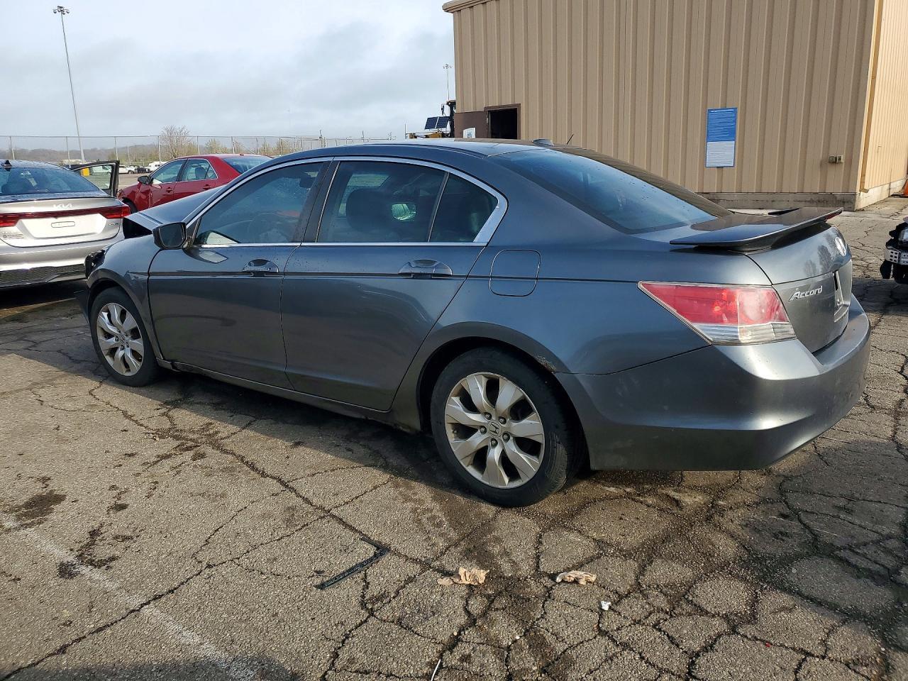2010 Honda Accord Exl - Фото 2