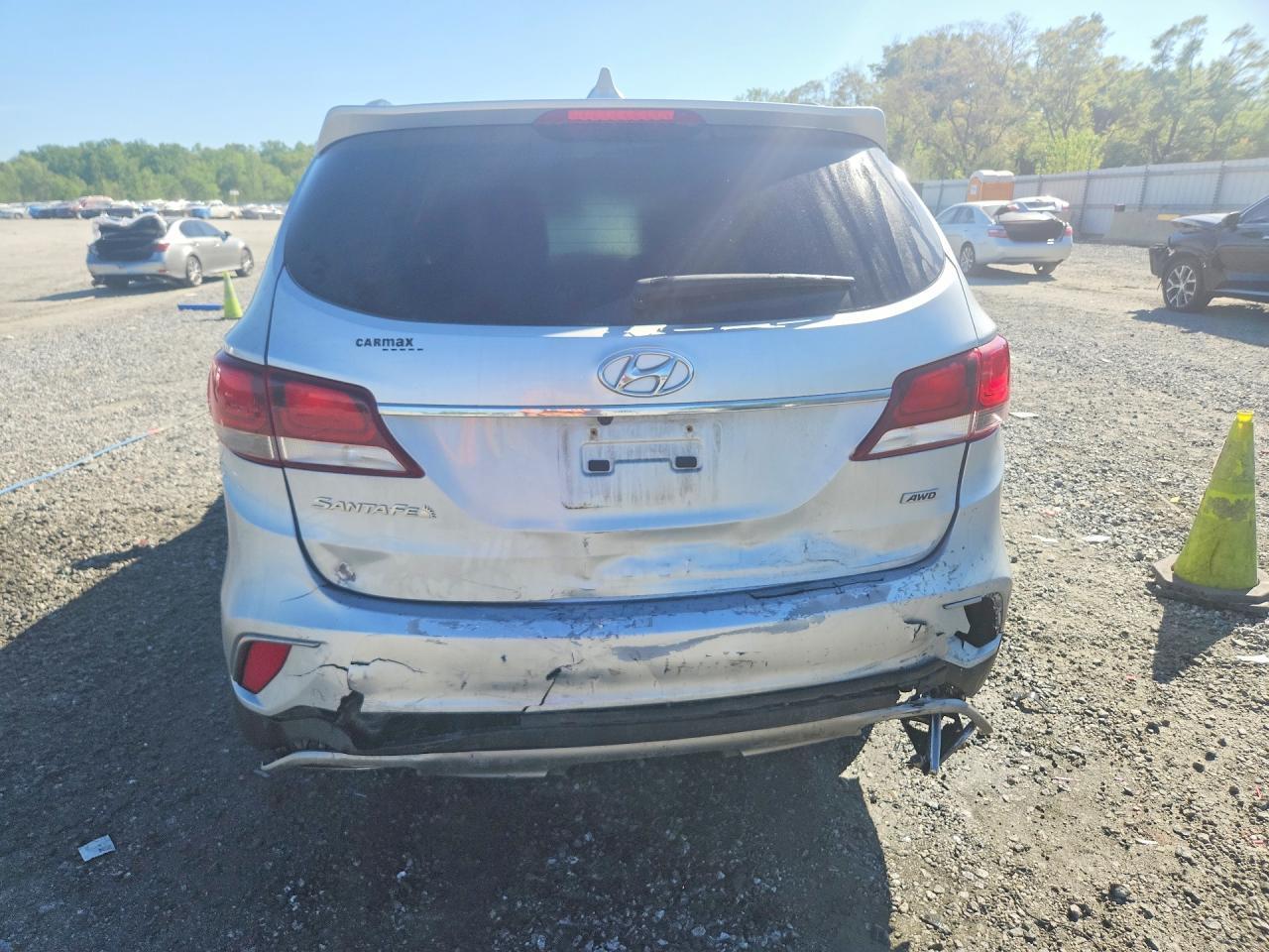 2017 Hyundai Santa Fe Se - Image 6