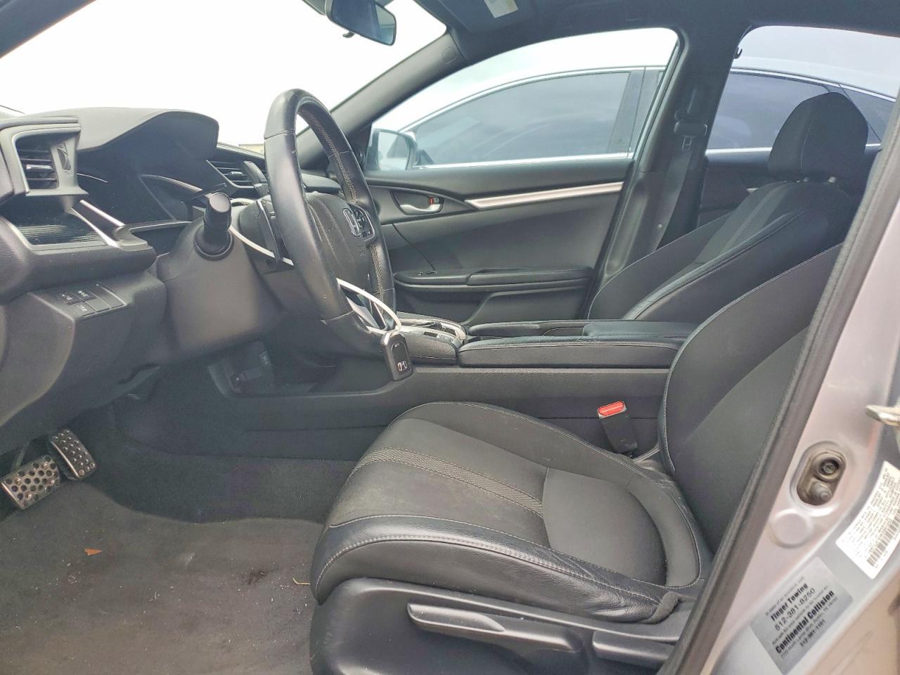 2019 Honda Civic Sport - Image 7