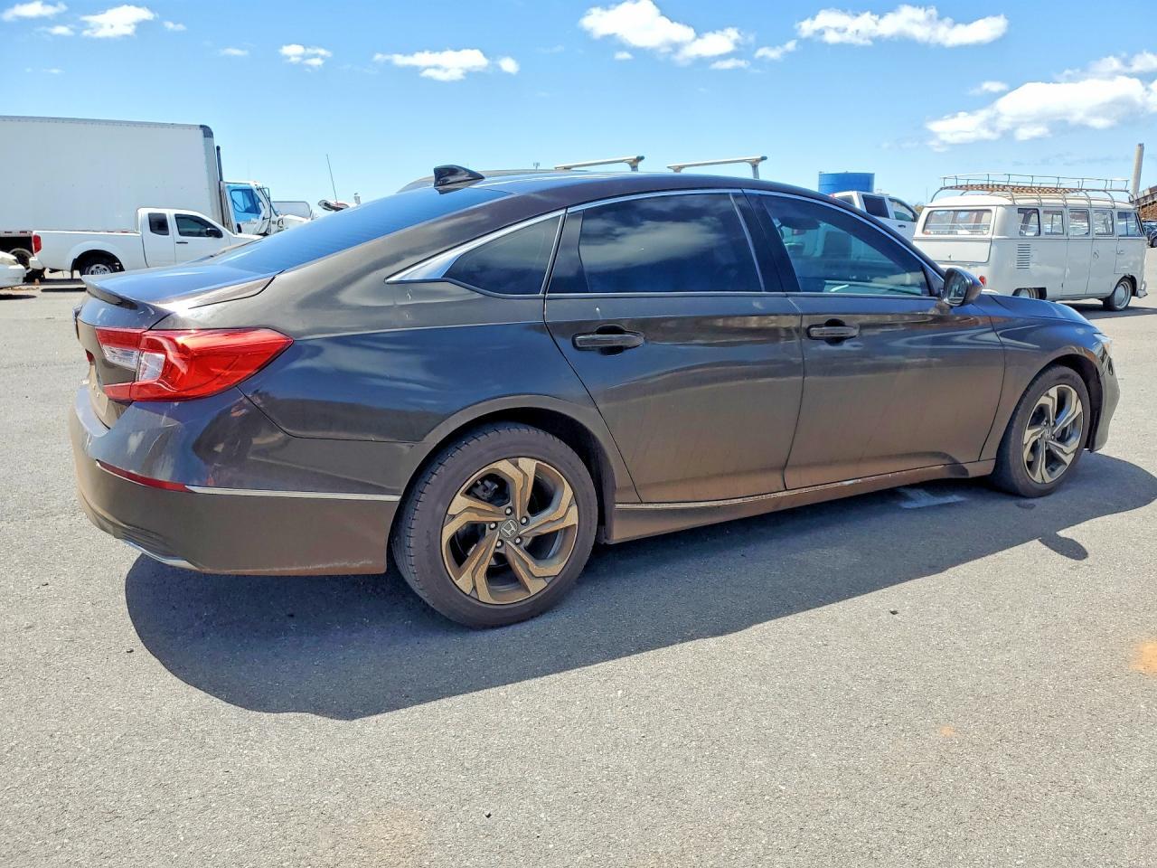 2018 Honda Accord Ex - Image 3