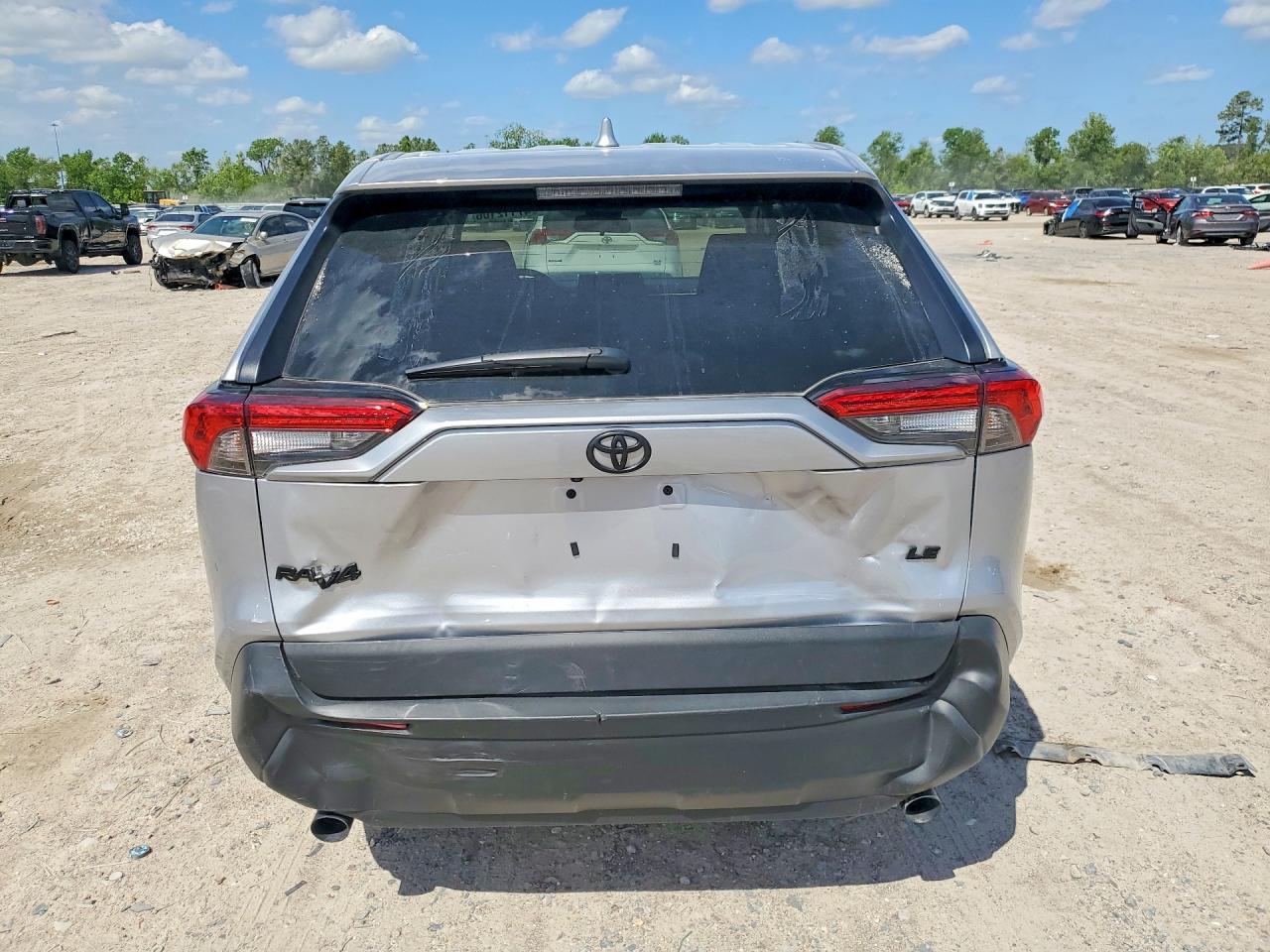2025 Toyota Rav4 Le - Фото 6