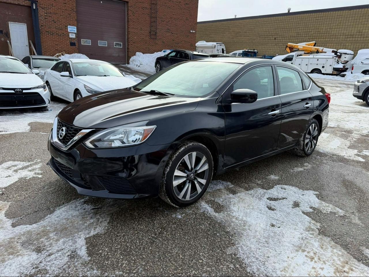 2018 Nissan Sentra S - Фото 2
