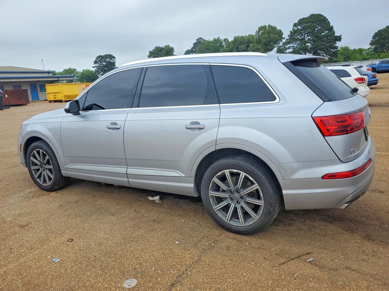 2018 Audi Q7 Premium - Фото 2