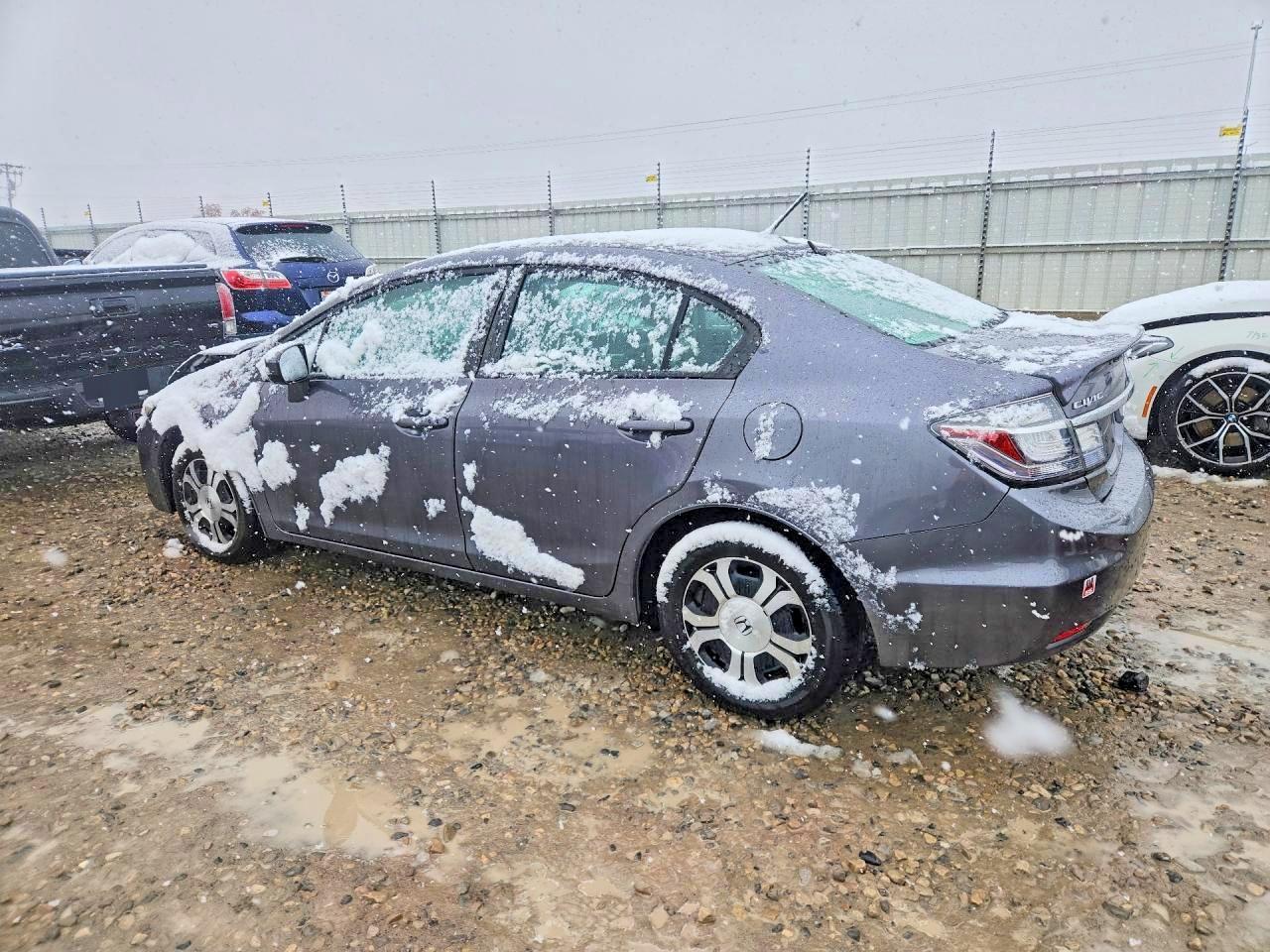 2015 Honda Civic Hybrid - Фото 3