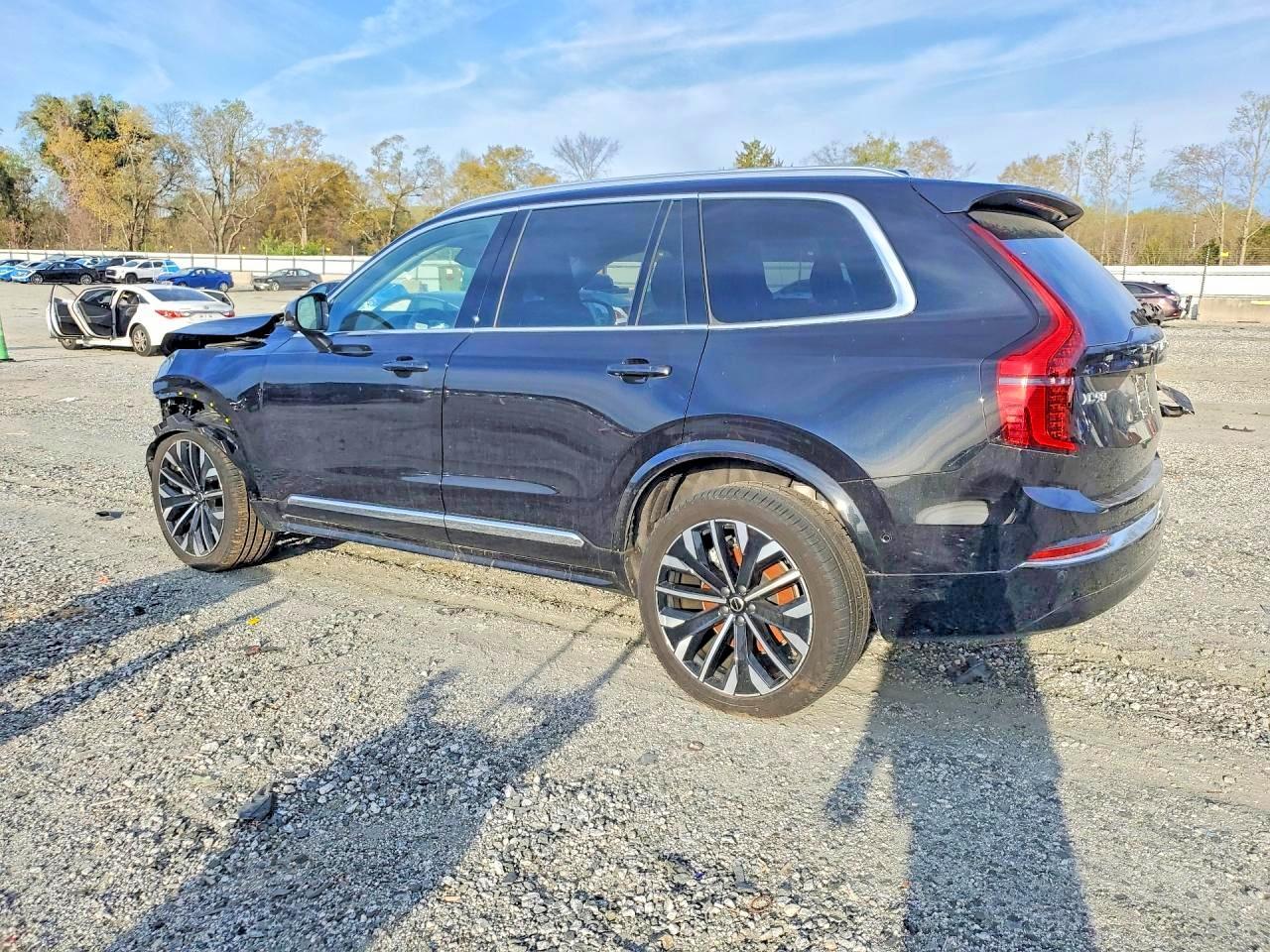 2025 Volvo Xc90 Plus - Image 2