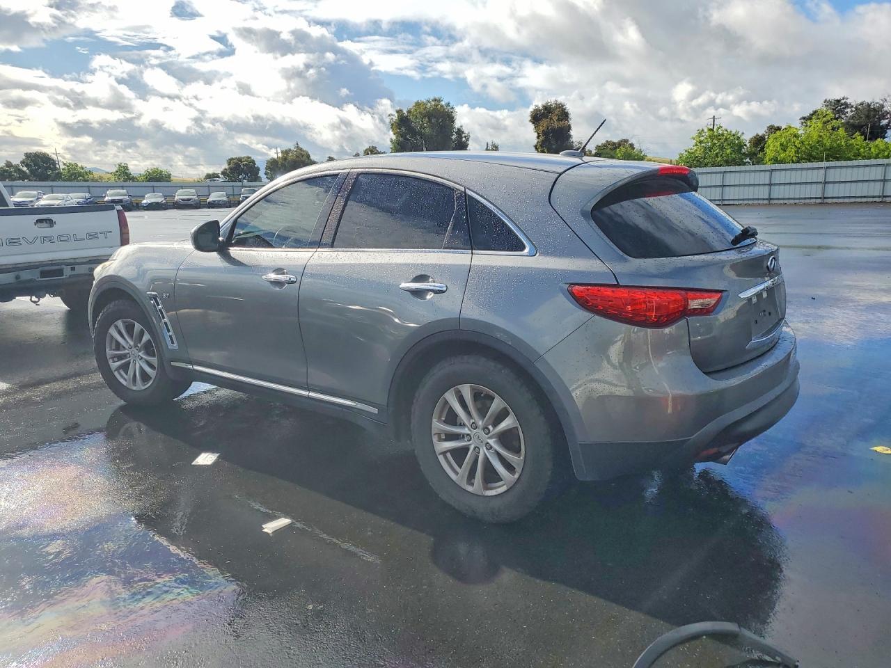 2017 Infiniti Qx70 Base - Фото 2