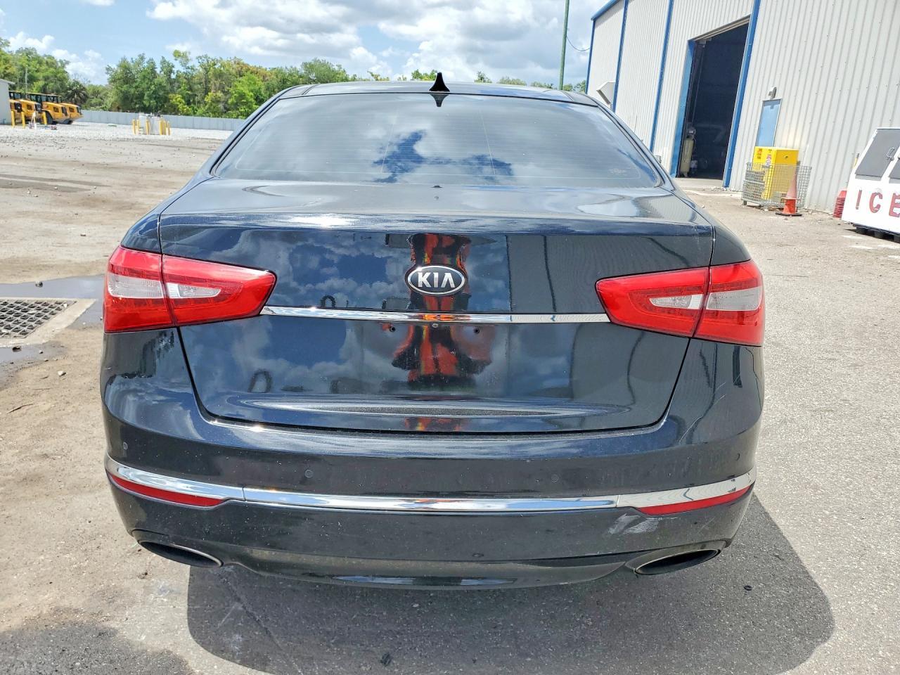 2015 Kia Cadenza Premium - Image 6