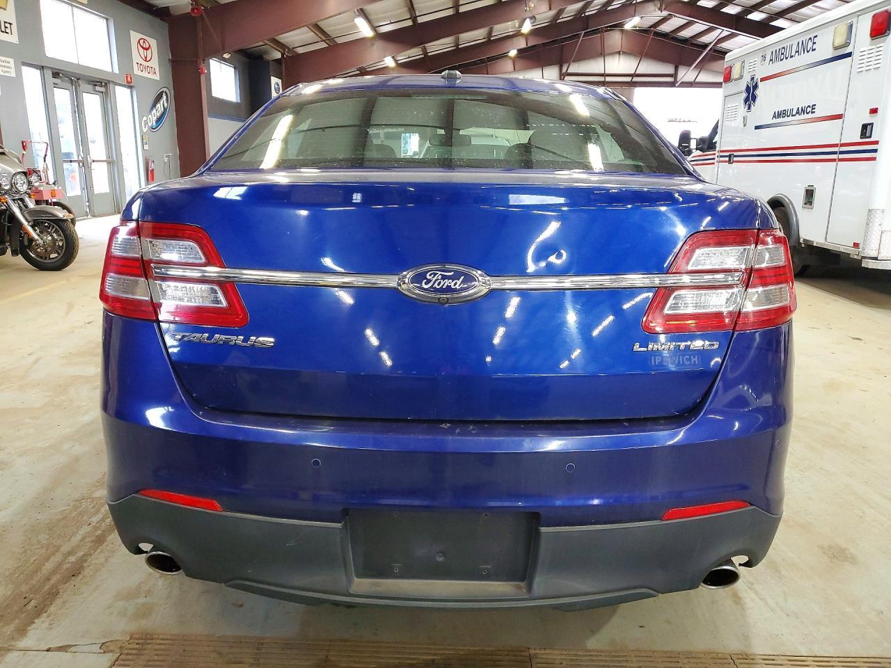 2013 Ford Taurus Limited - Фото 6