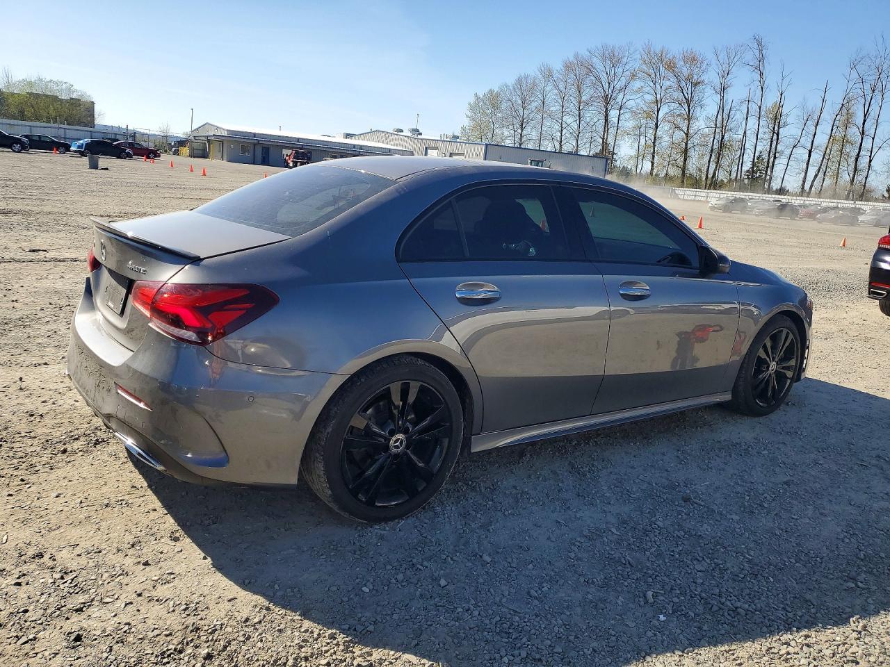 2019 Mercedes-Benz A 220 4Matic - Image 3