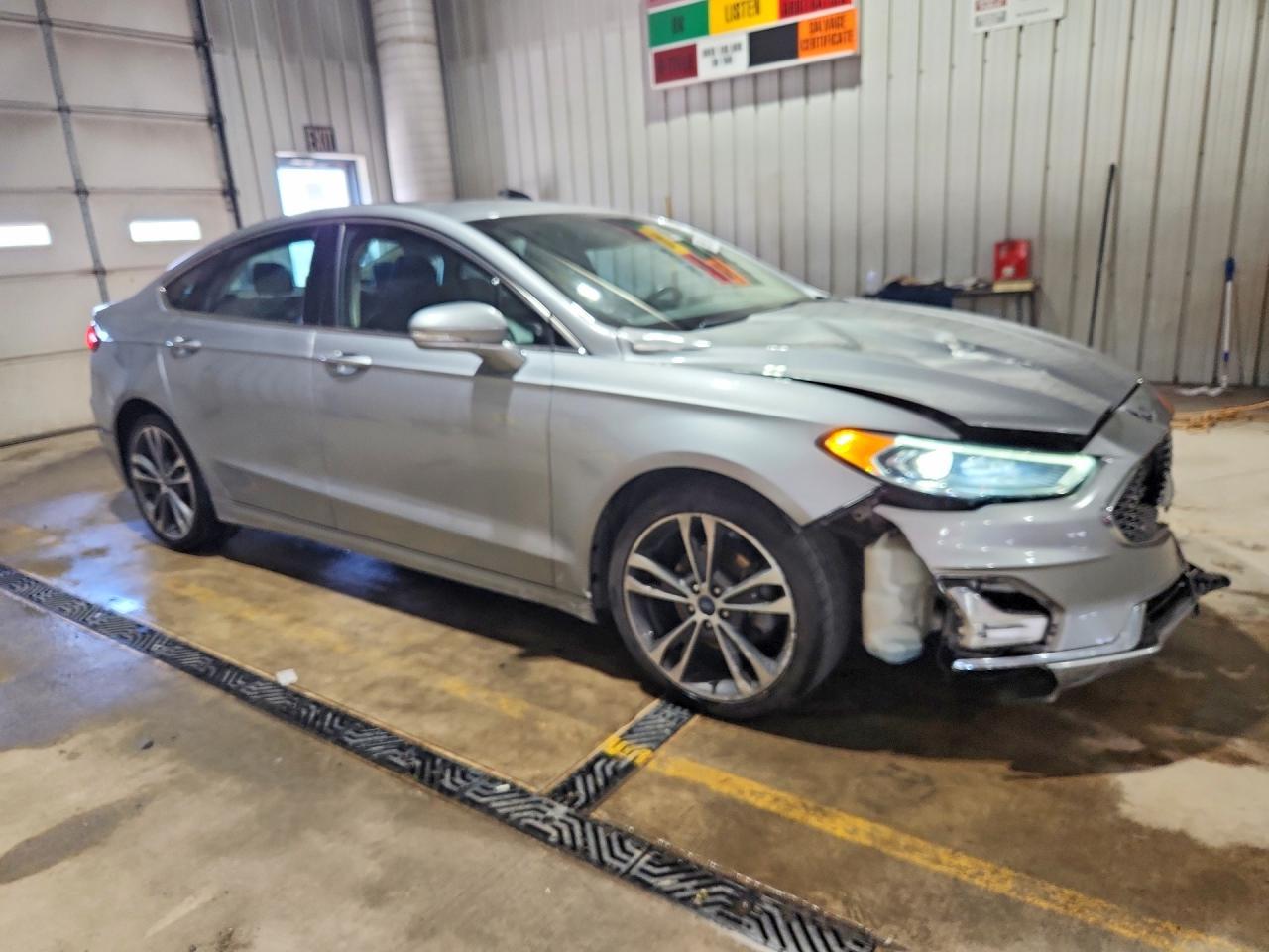 2020 Ford Fusion Titanium - Фото 4
