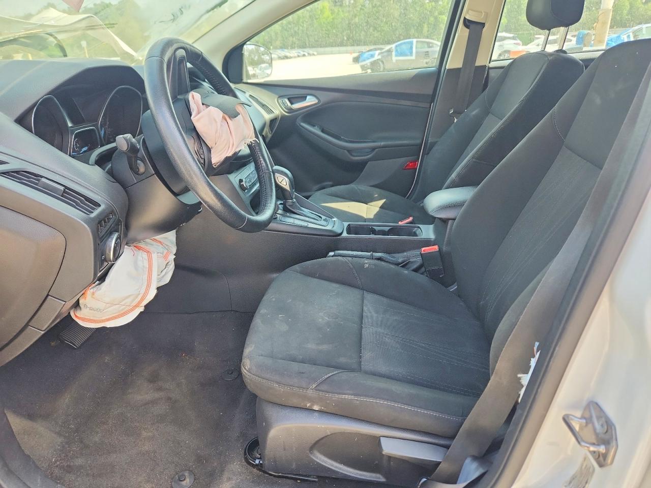 2018 Ford Focus Se - Image 7
