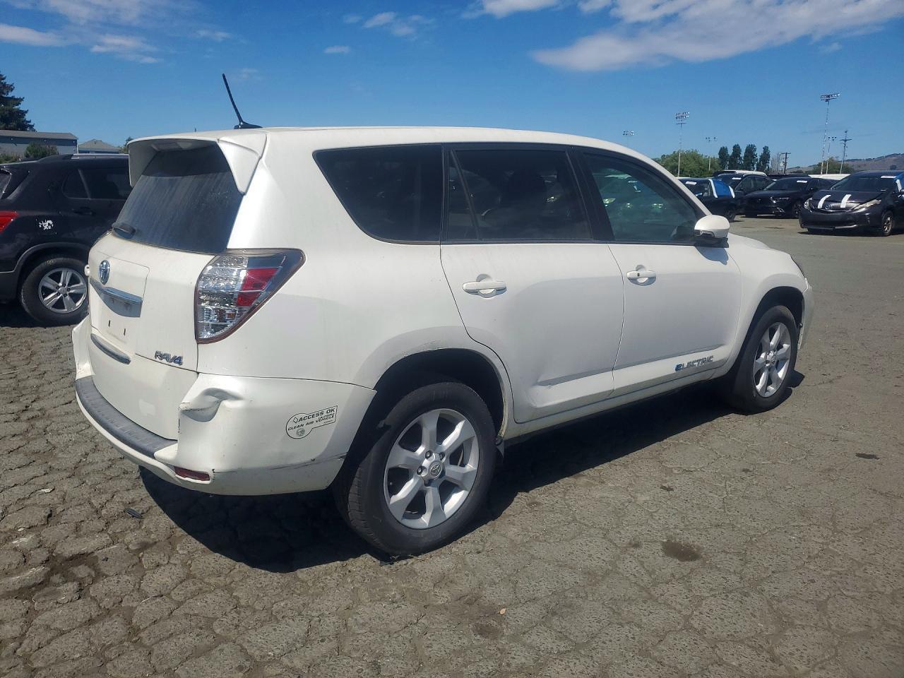 2013 Toyota Rav4 Ev Base - Фото 3