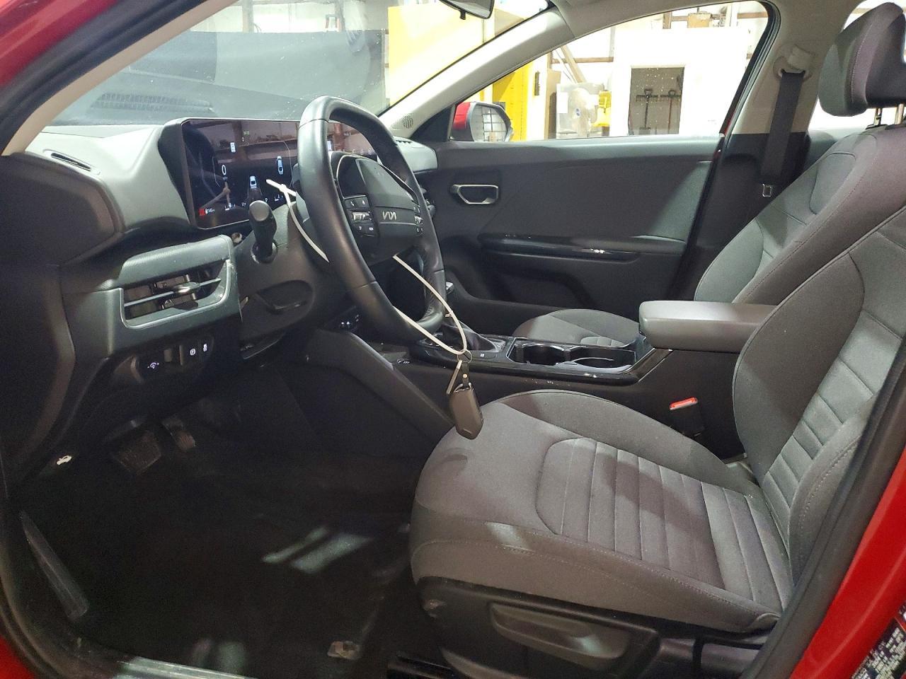 2025 Kia K4 Ex - Image 7
